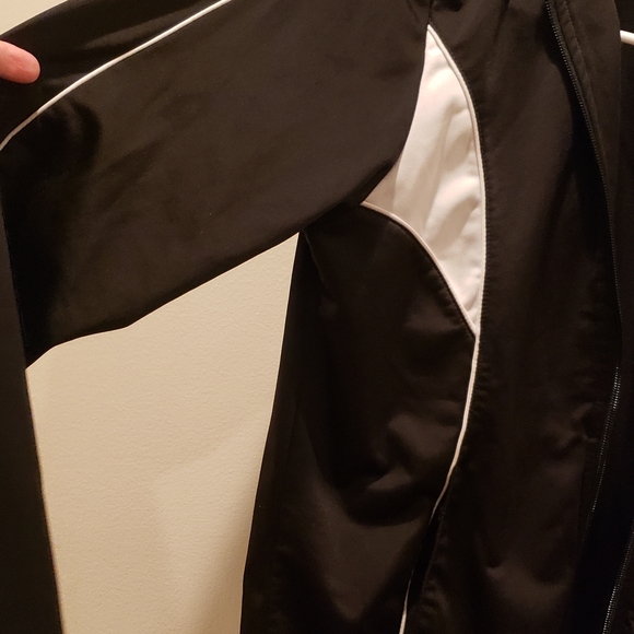 Puma Black Jacket M - Picture 4 of 5